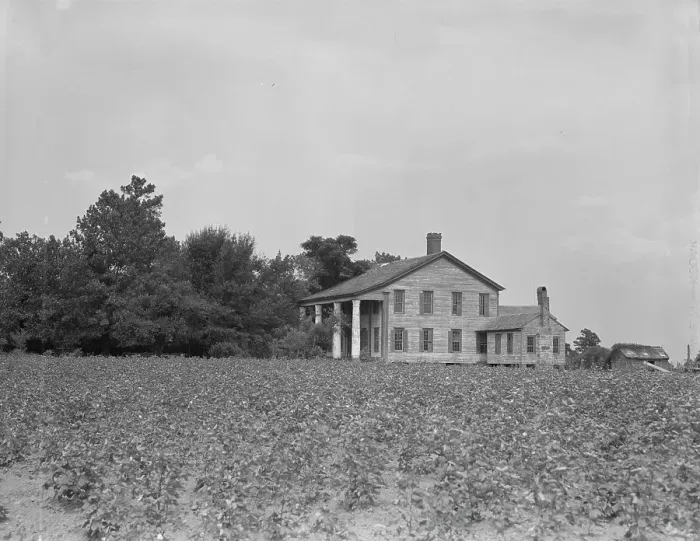 Framed Print : Pharr Plantation house near Social Circle, Georgia, 1937. Creator: Dorothea Lange Framed Print : Pharr Plantation house near Social Circle, Georgia, 1937. Creator: Dorothea Lange