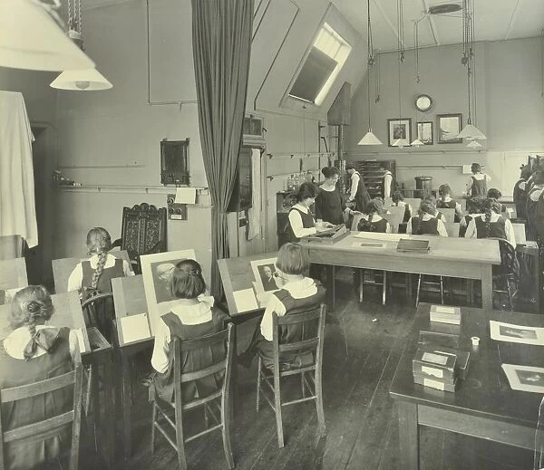 Photography students, Bloomsbury Trade School for Girls, London, 1923
