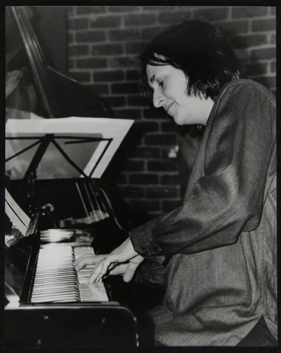 Framed Print : Pianist Kate Williams playing at The Fairway, Welwyn Garden City, Hertfordshire, 20 April 2003 Framed Print : Pianist Kate Williams playing at The Fairway, Welwyn Garden City, Hertfordshire, 20 April 2003