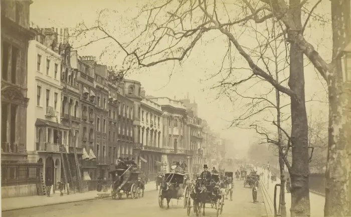 Framed Print : Piccadilly, 1850-1900. Creator: Unknown Framed Print : Piccadilly, 1850-1900. Creator: Unknown