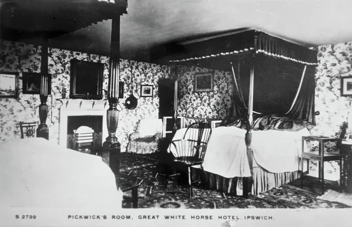 Framed Print : Pickwick's Room Great White Horse Hotel, Ipswich. Creator: Unknown. Pickwick's Room Great White Horse Hotel, Ipswich. Creator: Unknown Framed Print : Pickwick's Room Great White Horse Hotel, Ipswich. Creator: Unknown. Pickwick's Room Great White Horse Hotel, Ipswich. Creator: Unknown