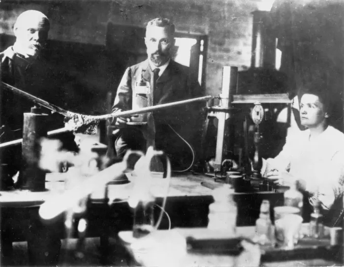Framed Print : Pierre and Marie Curie, French scientists, at work in the laboratory Framed Print : Pierre and Marie Curie, French scientists, at work in the laboratory