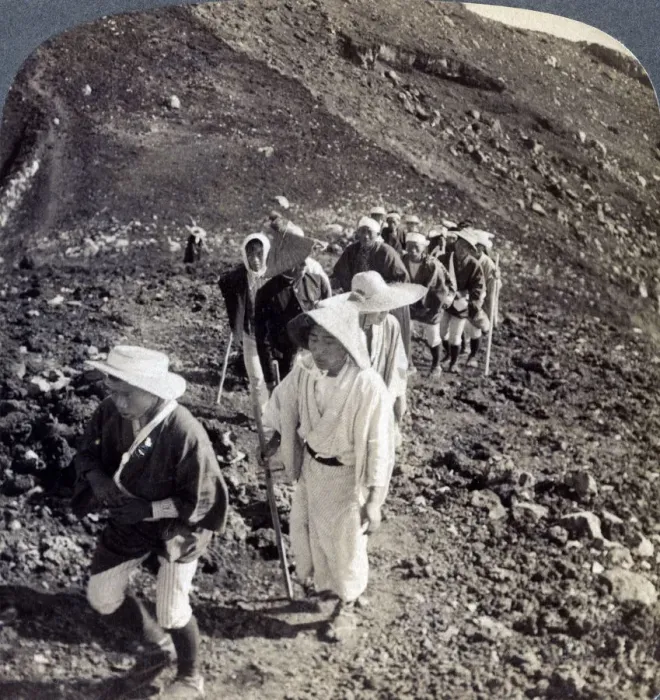 Framed Print : Pilgrims at the end of their ascent of Mount Fuji (Fujiyama), Japan, 1904. Artist: Underwood & Underwood Framed Print : Pilgrims at the end of their ascent of Mount Fuji (Fujiyama), Japan, 1904. Artist: Underwood & Underwood