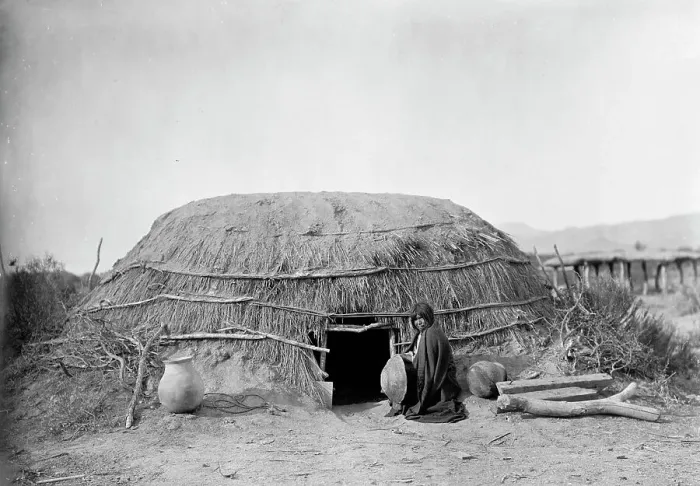 Framed Print : Pima ki (primitive home), Pima, Arizona], 1907, c1907. Creator: Edward Sheriff Curtis