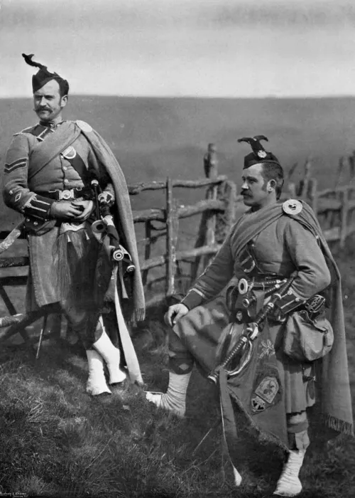 Framed Print : Pipe-Major Reith and Corporal-Piper Reith of the London Scottish, 1896. Artist: Gregory & Co Framed Print : Pipe-Major Reith and Corporal-Piper Reith of the London Scottish, 1896. Artist: Gregory & Co