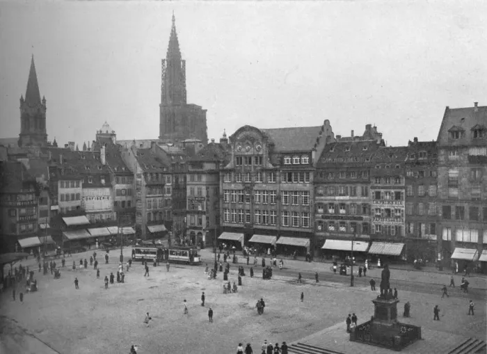 Framed Print : Place Kleber, Strasbourg, France, 1923 Framed Print : Place Kleber, Strasbourg, France, 1923