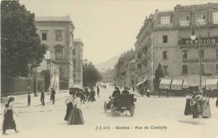 Framed Print : The Plaine de Plainpalais in Geneva, Early 20th cen Framed Print : The Plaine de Plainpalais in Geneva, Early 20th cen