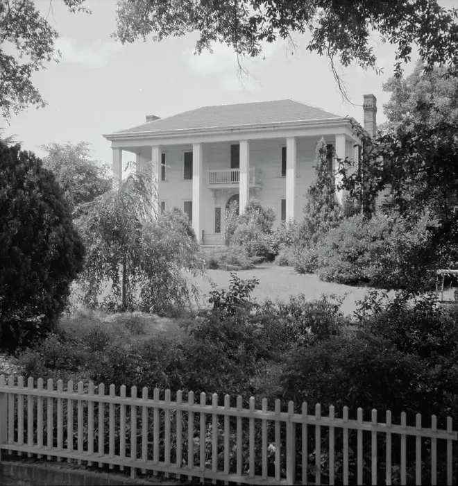 Framed Print : Plantation owner's home, Marshallville, Georgia, 1937. Creator: Dorothea Lange Framed Print : Plantation owner's home, Marshallville, Georgia, 1937. Creator: Dorothea Lange