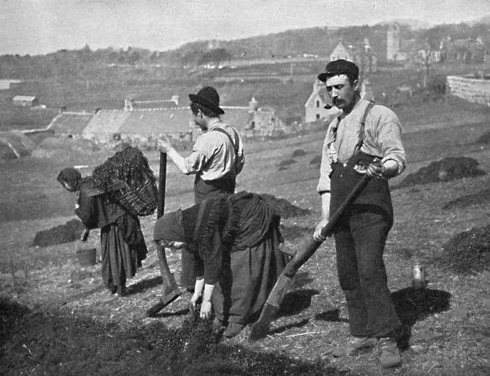 Framed Print : Planting potatoes in Skye, Scotland, 1912. Creator: GW Wilson and Company Framed Print : Planting potatoes in Skye, Scotland, 1912. Creator: GW Wilson and Company