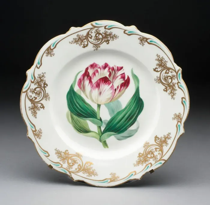 Framed Print : Plate, Stoke on Trent, c. 1825. Creator: Spode Ceramic Works Framed Print : Plate, Stoke on Trent, c. 1825. Creator: Spode Ceramic Works