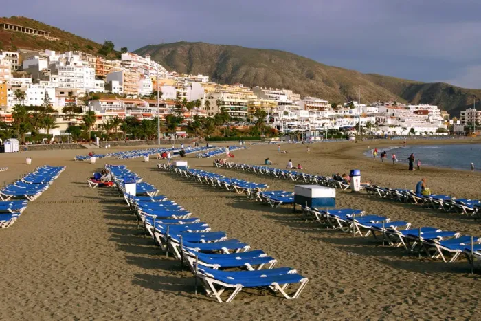 Framed Print : Playa de las Vistas, Los Cristianos, Tenerife, Canary Islands, 2007 Framed Print : Playa de las Vistas, Los Cristianos, Tenerife, Canary Islands, 2007