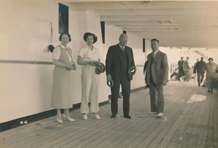 Framed Print : Playing quoits on board the SS Arandora Star, 1936 Framed Print : Playing quoits on board the SS Arandora Star, 1936