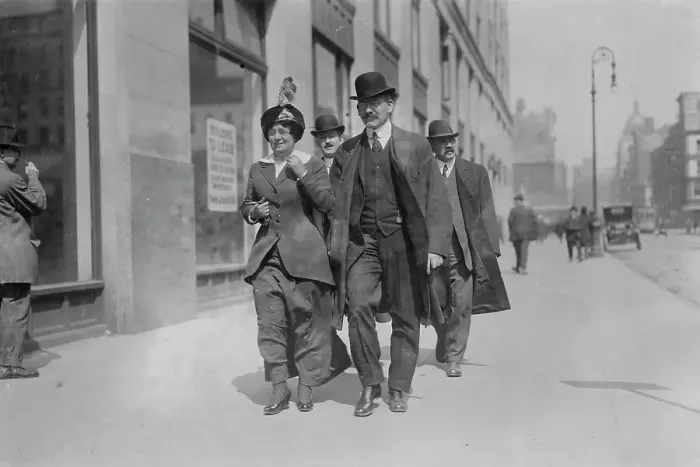 Framed Print : Policewoman Parks of Chicago, between c1910 and c1915. Creator: Bain News Service Framed Print : Policewoman Parks of Chicago, between c1910 and c1915. Creator: Bain News Service