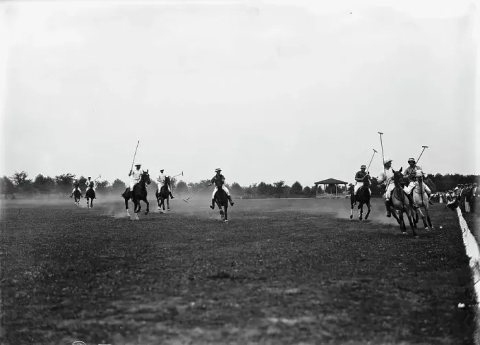 Framed Print : Polo - Army Polo, 1913. Creator: Harris & Ewing. Polo - Army Polo, 1913. Creator: Harris & Ewing Framed Print : Polo - Army Polo, 1913. Creator: Harris & Ewing. Polo - Army Polo, 1913. Creator: Harris & Ewing