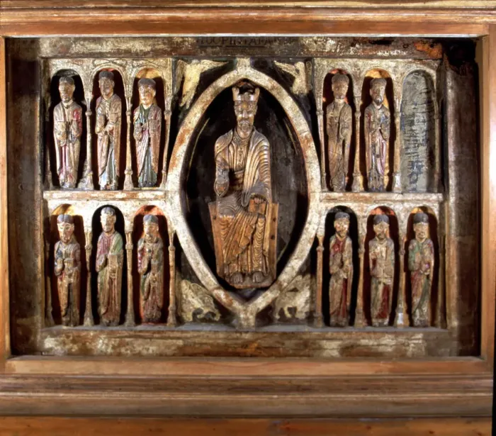 Framed Print : Polychromed sculpture with Maiestas Domini, front from Santa Maria de Taüll Framed Print : Polychromed sculpture with Maiestas Domini, front from Santa Maria de Taüll