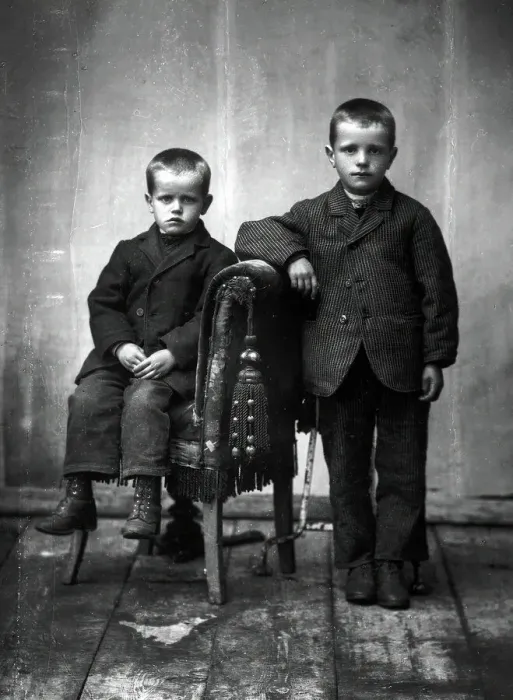 Framed Print : Two poor boys, late 1800s / turn of the century. Creator: Unknown Framed Print : Two poor boys, late 1800s / turn of the century. Creator: Unknown