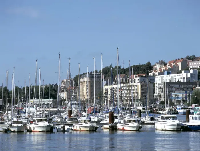 Framed Print : Port de Plaisance, Boulogne, France Framed Print : Port de Plaisance, Boulogne, France