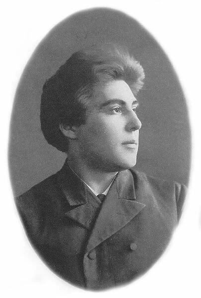 Portrait of Alexander Valentinovich Amfiteatrov (1862-1938). Creator: Asikritov, Daniil Mikhaylovitch (1856-?)