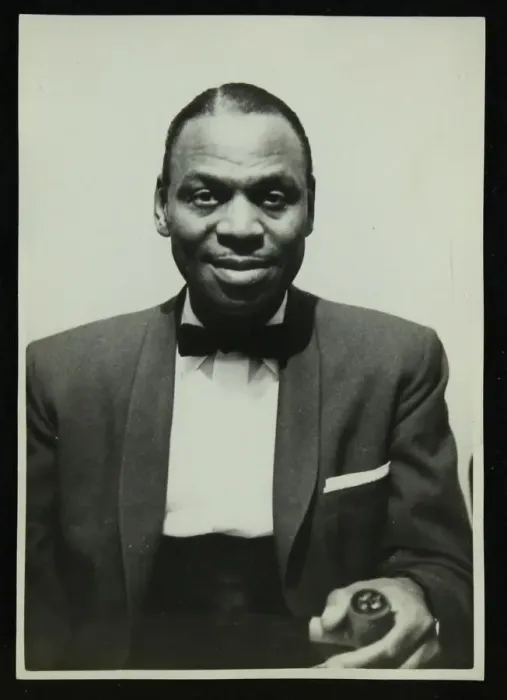Framed Print : Portrait of American pianist Earl Fatha Hines, 1950s. Artist: Denis Williams Framed Print : Portrait of American pianist Earl Fatha Hines, 1950s. Artist: Denis Williams