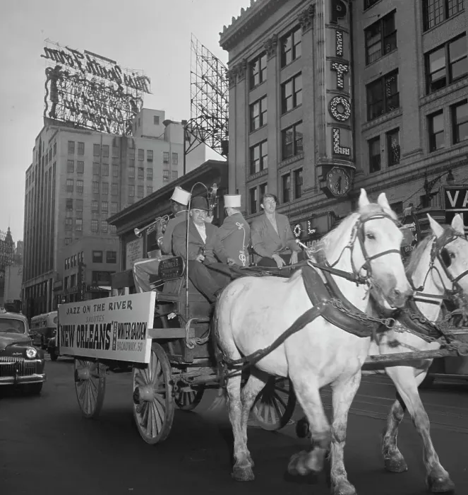 Framed Print : Portrait of Art Hodes and Henry (Clay) Goodwin, Times Square, New York, N.Y. ca. July 1947. Creator: William Paul Gottlieb