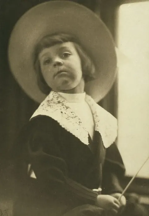 Framed Print : Portrait of a boy in a round hat, c1900. Creator: Anne K Pilsbury Framed Print : Portrait of a boy in a round hat, c1900. Creator: Anne K Pilsbury