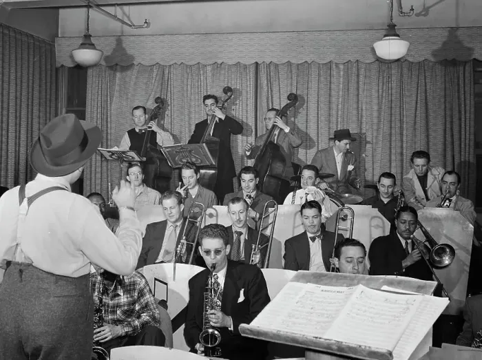 Framed Print : Portrait of Brick Fleagle, Dick Newman, Dick Romoff, Ralph Tressel, Gordon Heidrick, Herbie... 1947 Creator: William Paul Gottlieb Framed Print : Portrait of Brick Fleagle, Dick Newman, Dick Romoff, Ralph Tressel, Gordon Heidrick, Herbie... 1947 Creator: William Paul Gottlieb