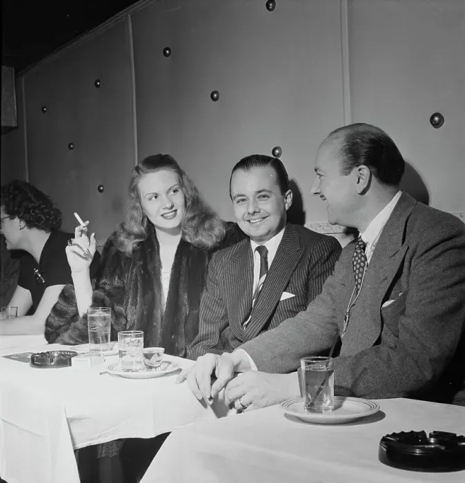 Framed Print : Portrait of Bud Freeman, Eddie Condon's(?), New York, N.Y. 1946. Creator: William Paul Gottlieb Framed Print : Portrait of Bud Freeman, Eddie Condon's(?), New York, N.Y. 1946. Creator: William Paul Gottlieb