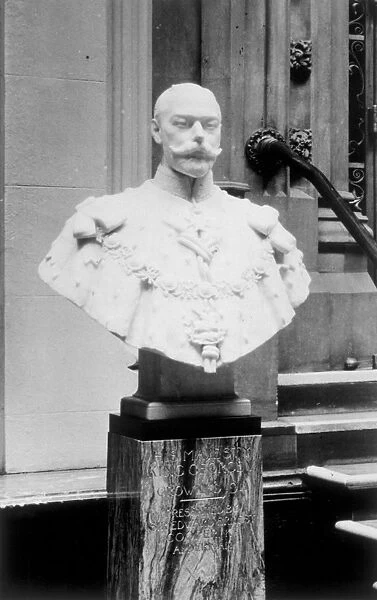 Portrait bust of King George V, 1914. Artist: George Frampton
