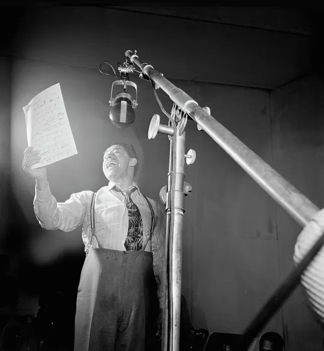 Framed Print : Portrait of Cab Calloway, Columbia studio, New York, N.Y. ca. Mar. 1947. Creator: William Paul Gottlieb
