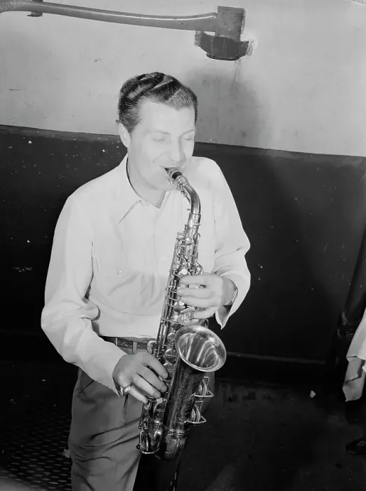Framed Print : Portrait of Charlie Barnet, New York, N.Y. ca. Aug. 1946. Creator: William Paul Gottlieb Framed Print : Portrait of Charlie Barnet, New York, N.Y. ca. Aug. 1946. Creator: William Paul Gottlieb