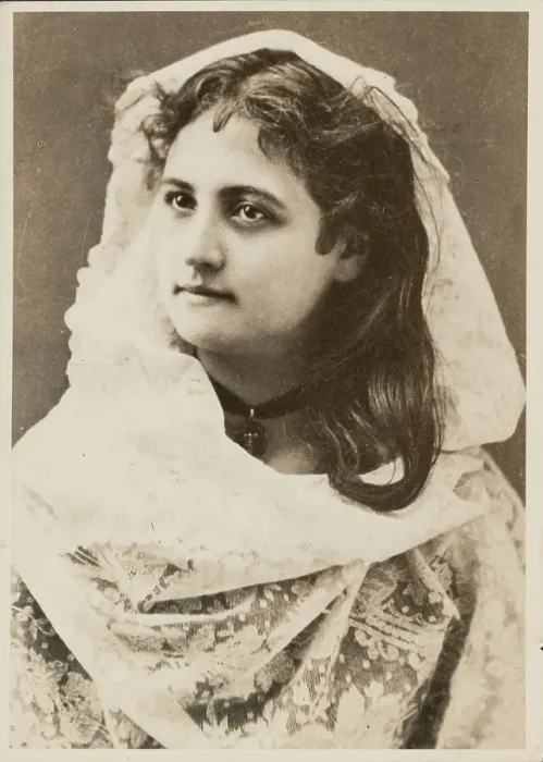 Framed Print : Portrait of the composer and pianist Teresa Carreño (1853-1917), c. 1890. Creator: Anonymous Framed Print : Portrait of the composer and pianist Teresa Carreño (1853-1917), c. 1890. Creator: Anonymous