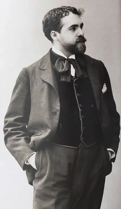 Framed Print : Portrait of the composer Reynaldo Hahn (1874-1947), 1898. Creator: Nadar; Gaspard-Félix (1820-1910) Framed Print : Portrait of the composer Reynaldo Hahn (1874-1947), 1898. Creator: Nadar; Gaspard-Félix (1820-1910)
