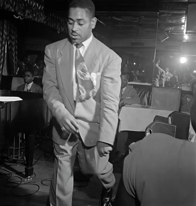 Framed Print : Portrait of Dizzy Gillespie, Downbeat, New York, N.Y. 1946. Creator: William Paul Gottlieb Framed Print : Portrait of Dizzy Gillespie, Downbeat, New York, N.Y. 1946. Creator: William Paul Gottlieb