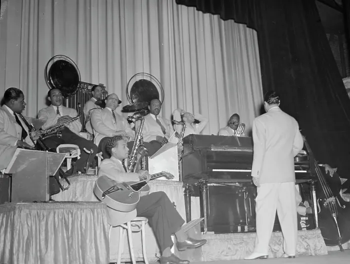 Framed Print : Portrait of Duke Ellington, Junior Raglin, Juan Tizol...Howard Theater(?), Washington, D.C. 1938. Creator: William Paul Gottlieb Framed Print : Portrait of Duke Ellington, Junior Raglin, Juan Tizol...Howard Theater(?), Washington, D.C. 1938. Creator: William Paul Gottlieb