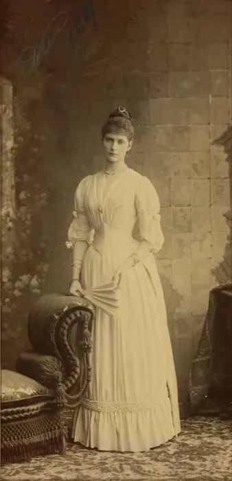 Framed Print : Portrait of Empress Alexandra Fyodorovna of Russia (1872-1918) as Grand Duchess, 1889 Framed Print : Portrait of Empress Alexandra Fyodorovna of Russia (1872-1918) as Grand Duchess, 1889