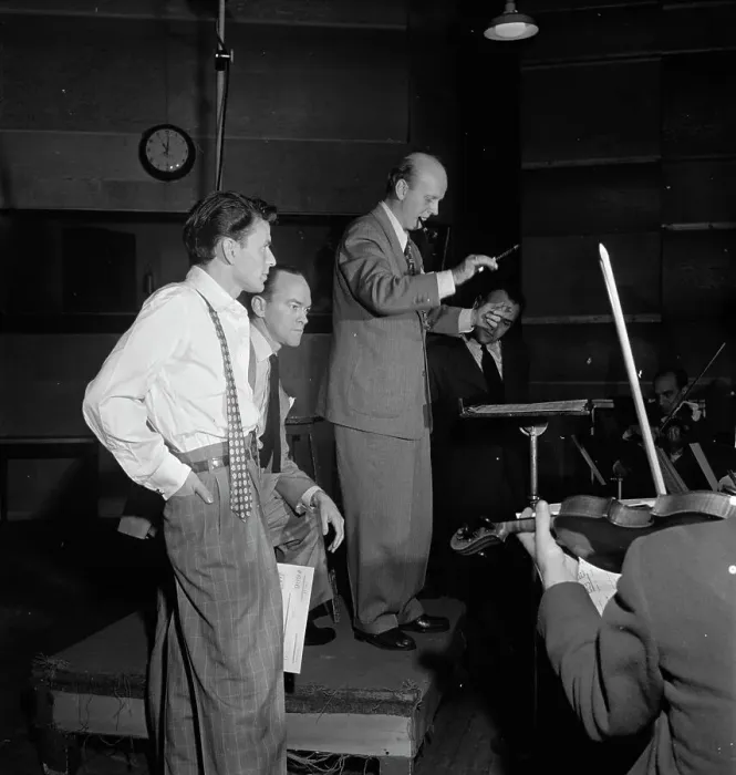 Framed Print : Portrait of Frank Sinatra and Axel Stordahl, Liederkrantz Hall, New York, N.Y. ca. 1947. Creator: William Paul Gottlieb Framed Print : Portrait of Frank Sinatra and Axel Stordahl, Liederkrantz Hall, New York, N.Y. ca. 1947. Creator: William Paul Gottlieb