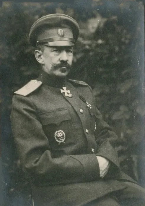 Framed Print : Portrait of General Count Vasily Iosifovich Gurko (1864-1937) Framed Print : Portrait of General Count Vasily Iosifovich Gurko (1864-1937)