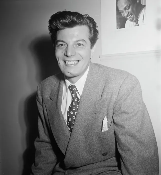 Framed Print : Portrait of Joe Marsala, William P. Gottlieb's home or office, New York, N.Y. ca. June 1947. Creator: William Paul Gottlieb