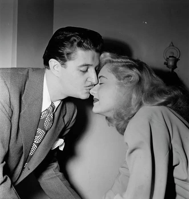 Framed Print : Portrait of Johnny Bothwell and Claire Hogan, New York, N.Y.(?), ca. Oct. 1946. Creator: William Paul Gottlieb Framed Print : Portrait of Johnny Bothwell and Claire Hogan, New York, N.Y.(?), ca. Oct. 1946. Creator: William Paul Gottlieb