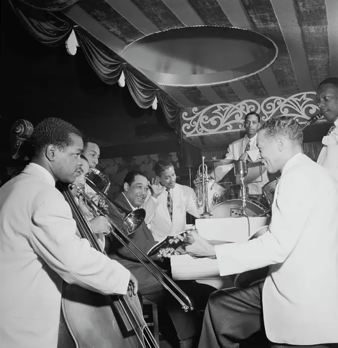 Framed Print : Portrait of Junior Raglin, Lawrence Brown, Johnny Hodges, Duke Ellington...Aquarium, N.Y. 1946. Creator: William Paul Gottlieb Framed Print : Portrait of Junior Raglin, Lawrence Brown, Johnny Hodges, Duke Ellington...Aquarium, N.Y. 1946. Creator: William Paul Gottlieb