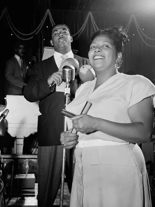 Framed Print : Portrait of Machito and Graciella Grillo, Glen Island Casino, New York, N.Y. ca. July 1947. Creator: William Paul Gottlieb Framed Print : Portrait of Machito and Graciella Grillo, Glen Island Casino, New York, N.Y. ca. July 1947. Creator: William Paul Gottlieb