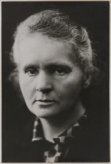 Framed Print : Portrait of Marie Curie (1867-1934). Creator: Manuel, Henri (1874-1947) Framed Print : Portrait of Marie Curie (1867-1934). Creator: Manuel, Henri (1874-1947)