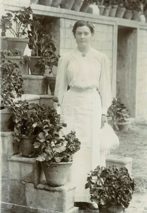 Framed Print : Portrait of Marie-Louise Flygare (n. Lundberg) in Persia 1913-14. Creator: Harald Lundberg Framed Print : Portrait of Marie-Louise Flygare (n. Lundberg) in Persia 1913-14. Creator: Harald Lundberg