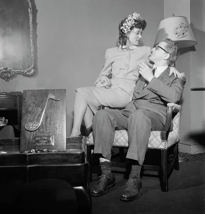 Framed Print : Portrait of Melvin G. Powell and Martha Scott in their home, Connecticut, ca. May 1947. Creator: William Paul Gottlieb Framed Print : Portrait of Melvin G. Powell and Martha Scott in their home, Connecticut, ca. May 1947. Creator: William Paul Gottlieb