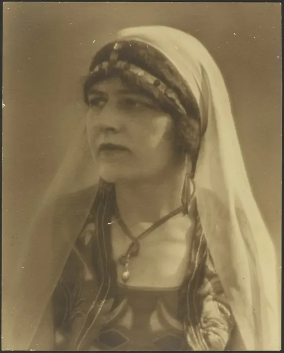 Framed Print : Portrait of Nautch Girl, 1924-1943. Creator: Louis Fleckenstein Framed Print : Portrait of Nautch Girl, 1924-1943. Creator: Louis Fleckenstein