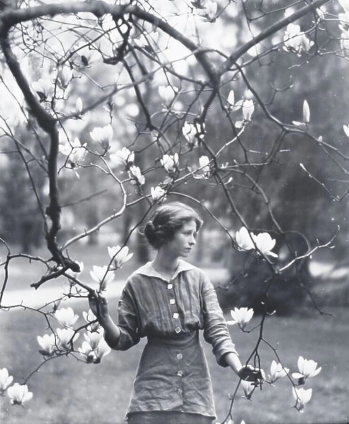 Portrait photograph of Edna St. Vincent Millay, 1914. Creator: Arnold Genthe