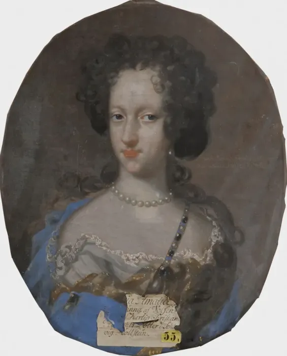 Framed Print : Portrait of Princess Sophie Amalie of Holstein-Gottorp (1670-1710), Duchess of Brunswick-Luneburg Framed Print : Portrait of Princess Sophie Amalie of Holstein-Gottorp (1670-1710), Duchess of Brunswick-Luneburg