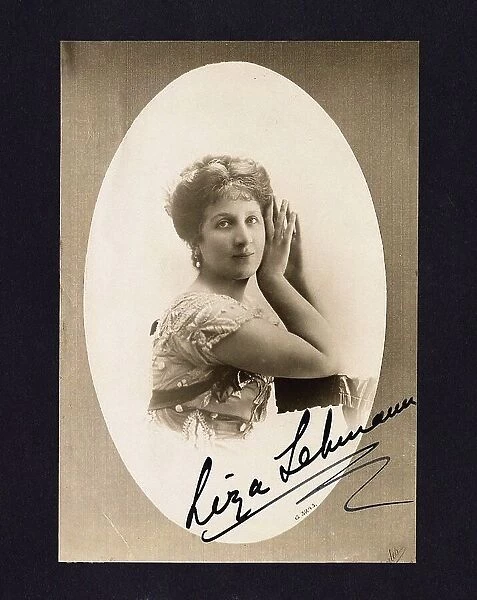 Portrait of the singer and composer Liza Lehmann (1862-1918). Creator: Anonymous