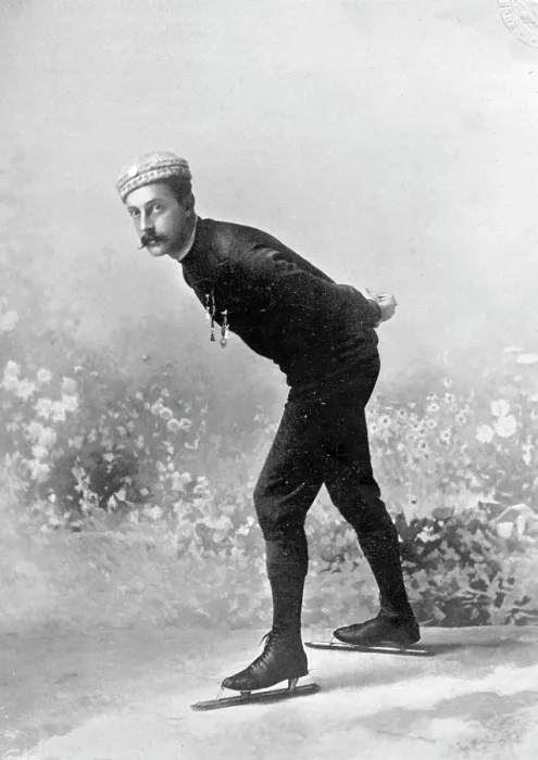Framed Print : Portrait of the skater EM Syers, 1896. Creator: Symmons & Thiele Framed Print : Portrait of the skater EM Syers, 1896. Creator: Symmons & Thiele