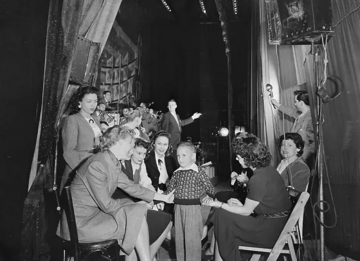 Framed Print : Portrait of Stan Kenton, June Christy, Laurindo Almeida, Bob Gioga...Richmond, Va.(?), 1947. Creator: William Paul Gottlieb Framed Print : Portrait of Stan Kenton, June Christy, Laurindo Almeida, Bob Gioga...Richmond, Va.(?), 1947. Creator: William Paul Gottlieb